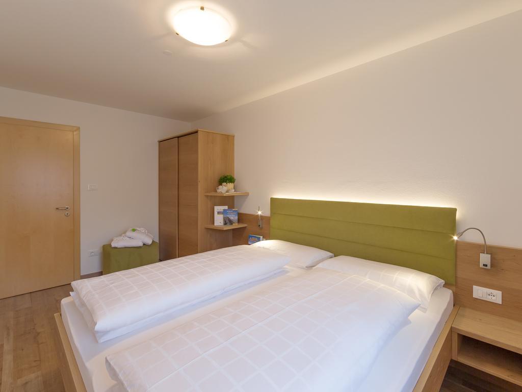 Appartement Garden ヴァルダーオラ エクステリア 写真