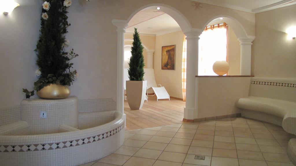 Appartement Garden ヴァルダーオラ エクステリア 写真